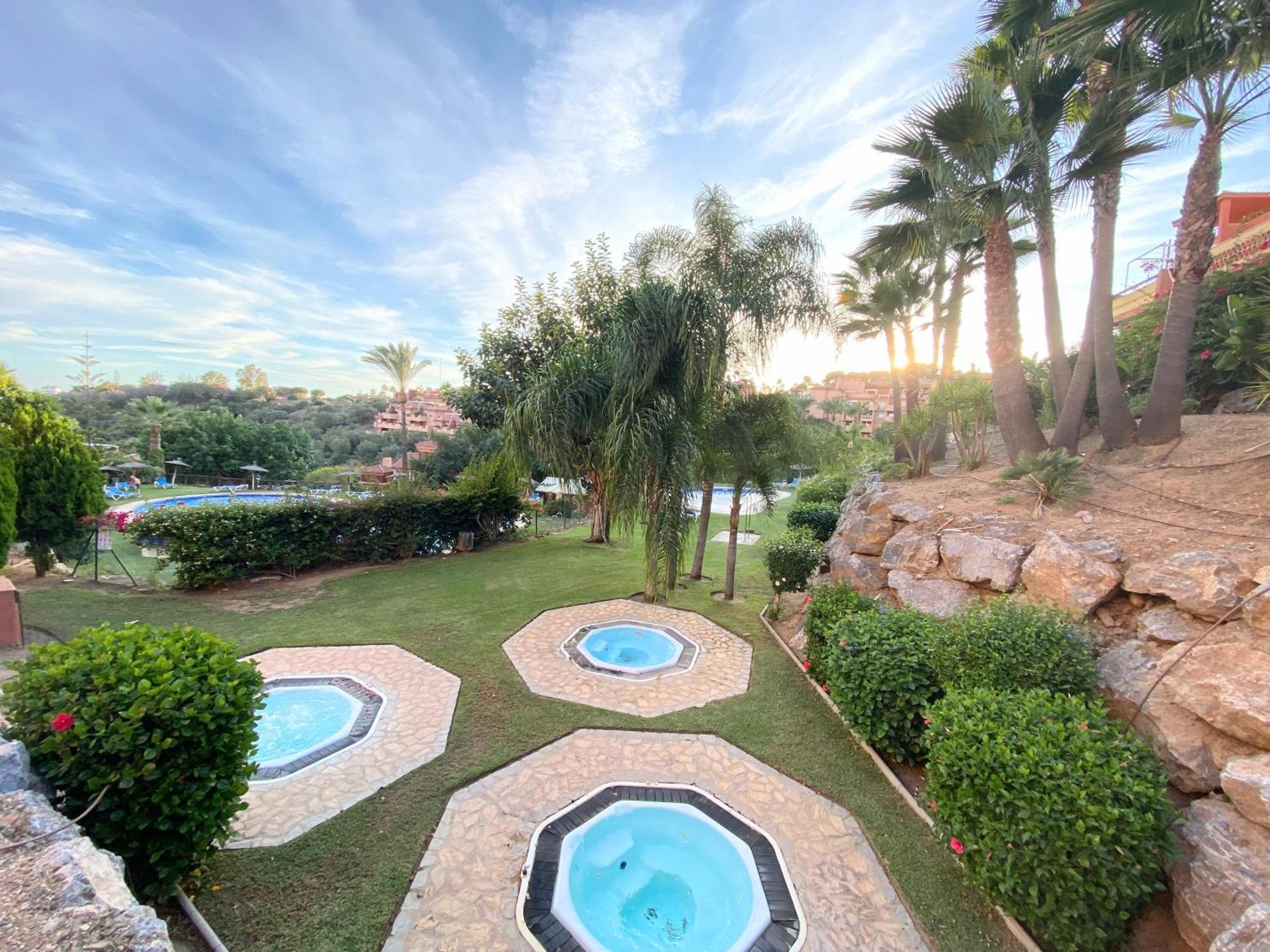 Golf & Resort Apartment In La Reserva De ماربيا المظهر الخارجي الصورة